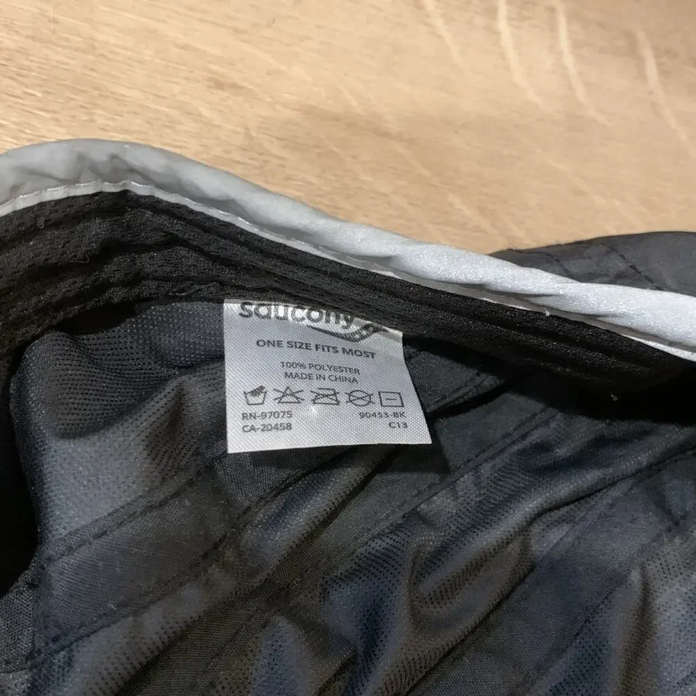 Saucony Running Panel Hat Cap Adjustable Drawstring Outspace Adult OSFM Black